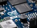 Arduino-UNO-Q-4GB-img09.webp