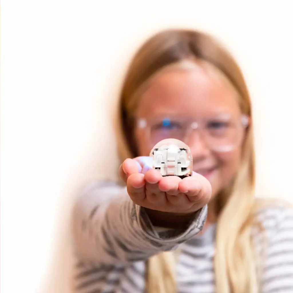 ozobot-bit-kid.webp